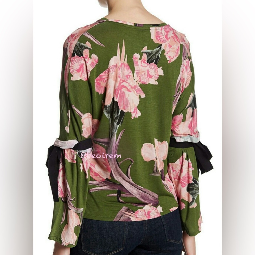 NwT🌷T0PsH0P Fl0rAl TiE TeE - Picture 9 of 13